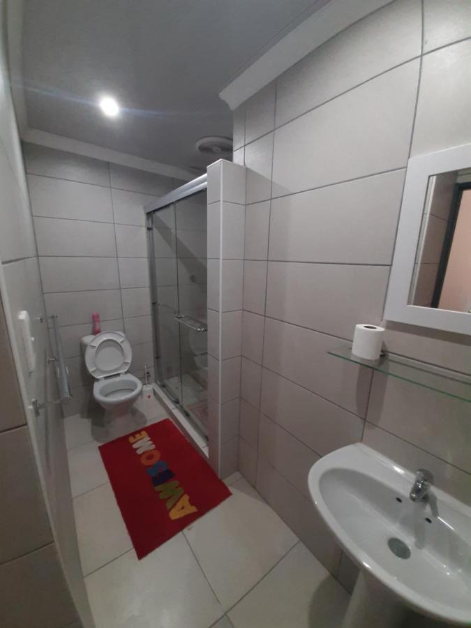 Lux Rooms On 37 بلومفونتين المظهر الخارجي الصورة